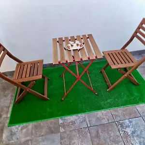  Apartment Cozy With Garden